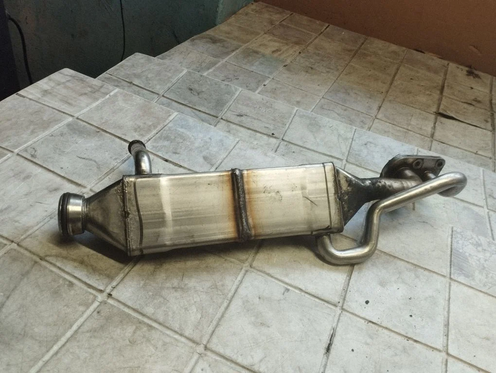 EGR valve cooler