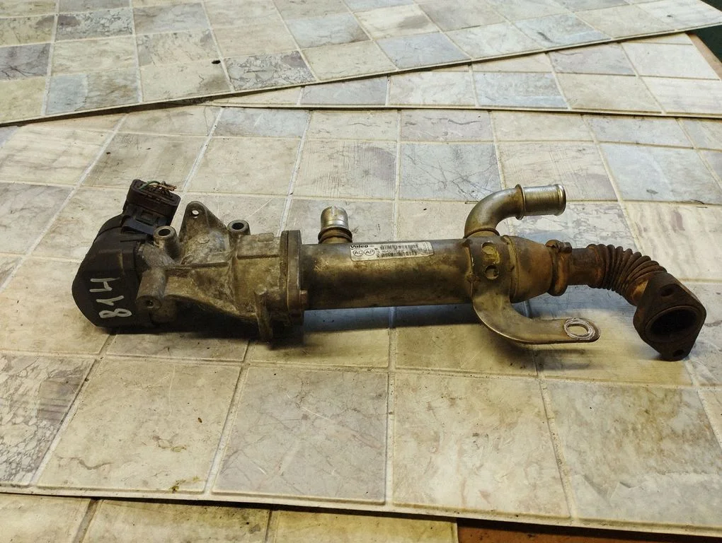 EGR valve cooler