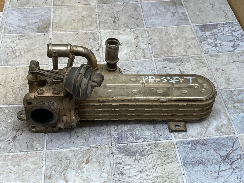 EGR-klapi jahuti 03G131513J
