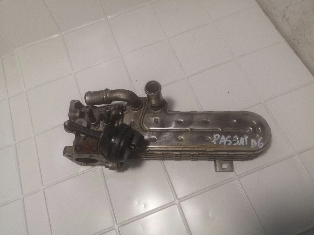 EGR-klapi jahuti 03G131513J