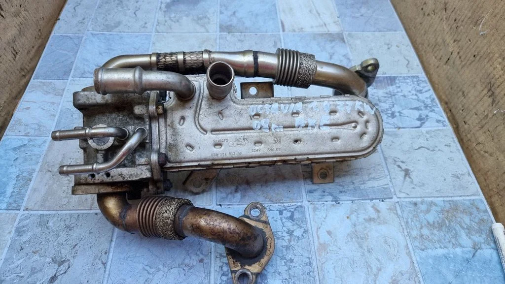 EGR valve cooler 038131513AD