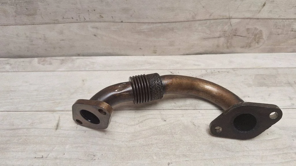 EGR-klapi toru (-d)/ voolik (-ud) 038131521E