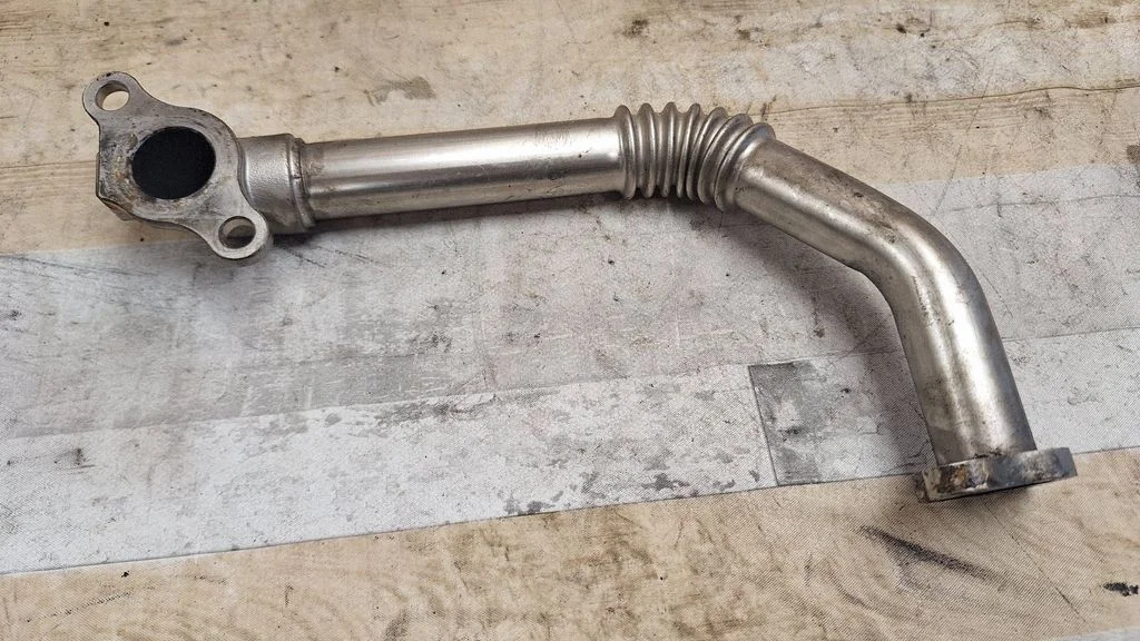 EGR valve line/pipe/hose