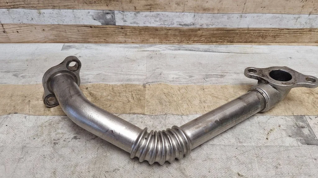 EGR valve line/pipe/hose