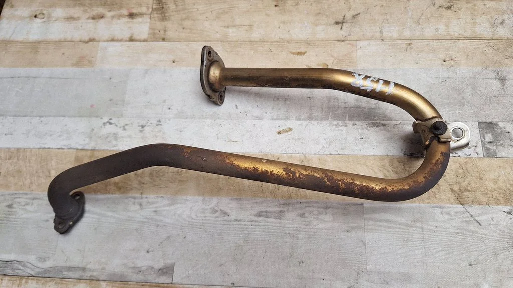 EGR valve line/pipe/hose 06F131521N