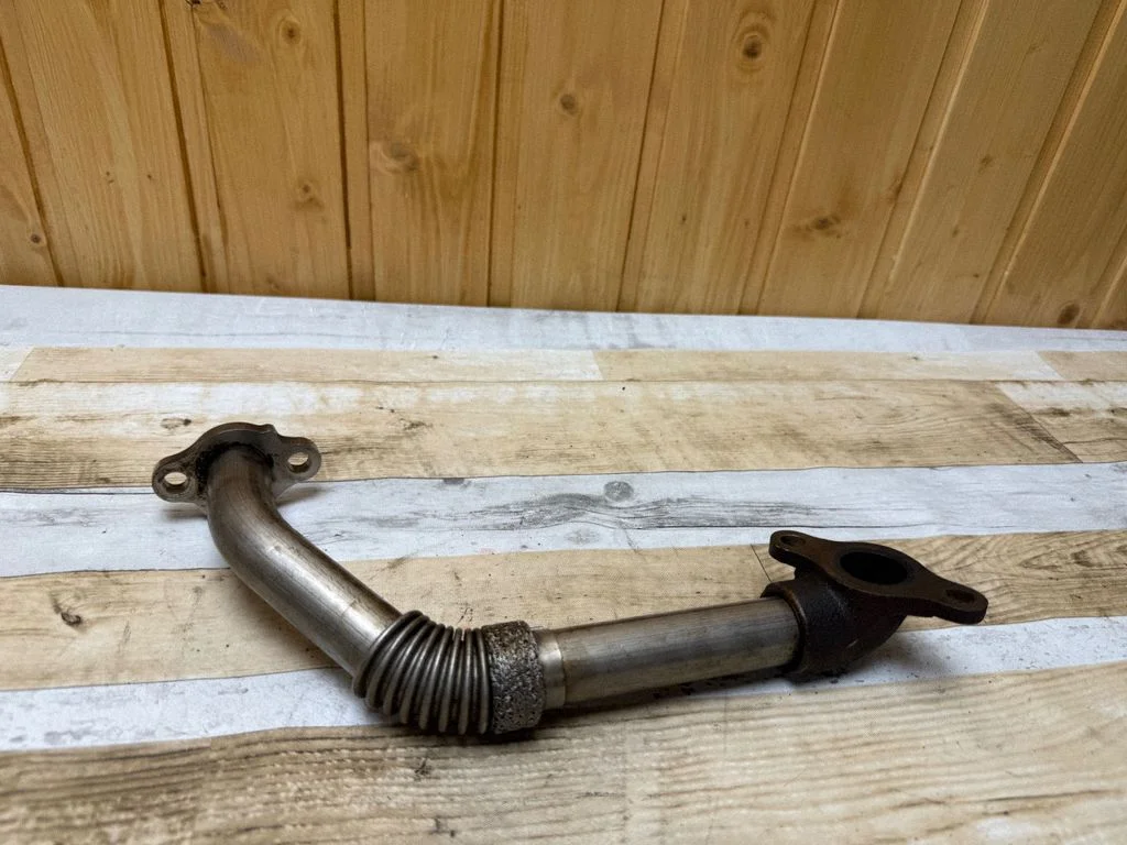 EGR valve line/pipe/hose