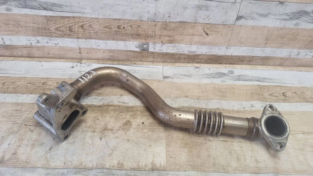 EGR valve line/pipe/hose