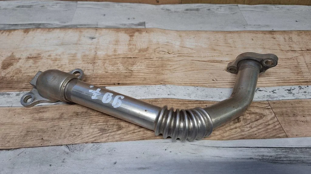 EGR-klapi toru (-d)/ voolik (-ud) – Toyota Avensis T250 (2006-2009)