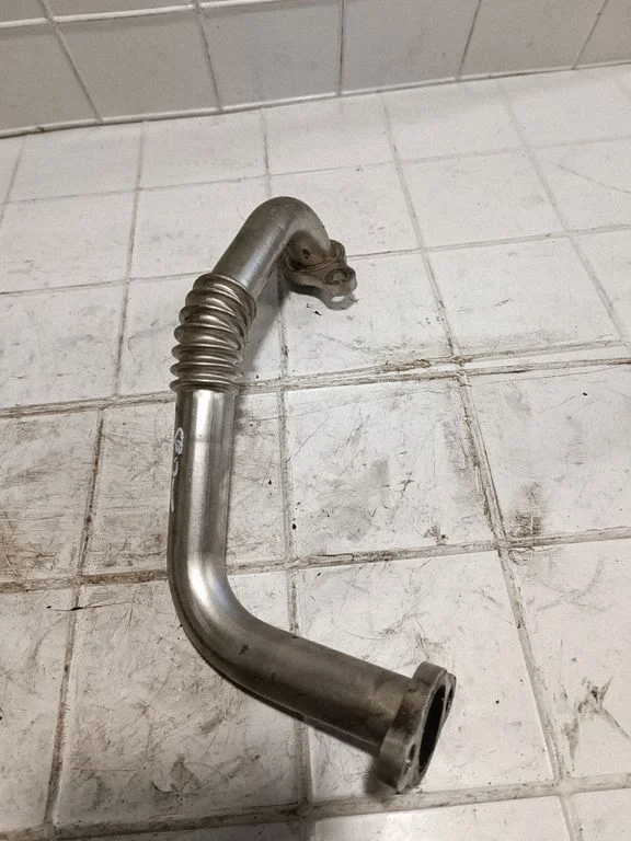 EGR valve line/pipe/hose