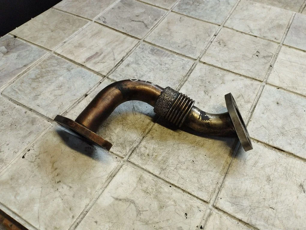 EGR valve line/pipe/hose 038131521AJ