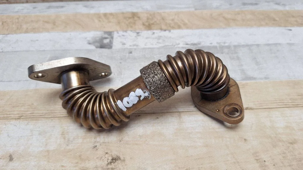EGR valve line/pipe/hose 028131521AD
