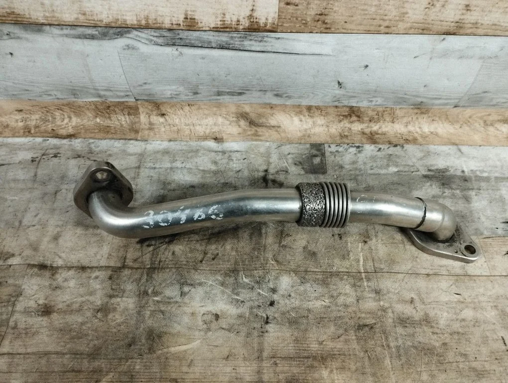 EGR-klapi toru (-d)/ voolik (-ud)