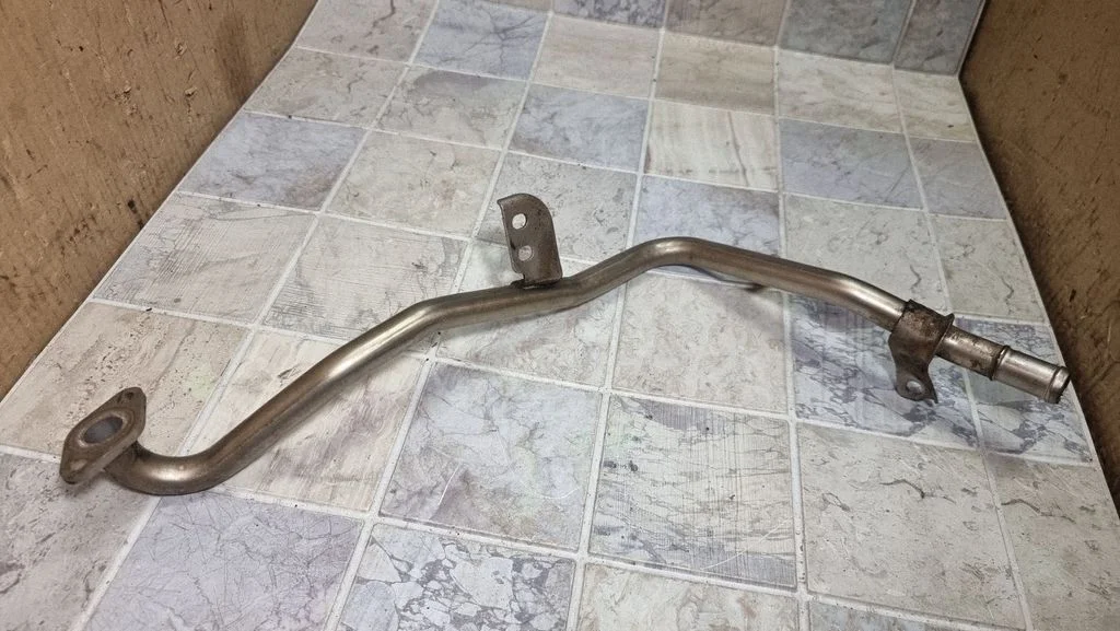 EGR valve line/pipe/hose