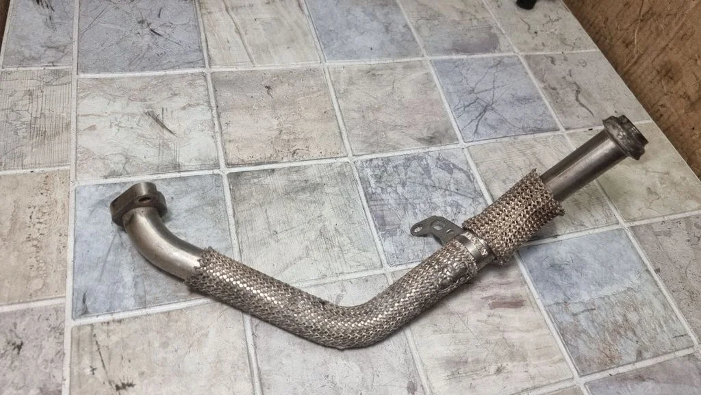 EGR valve line/pipe/hose 4R8Q9H449