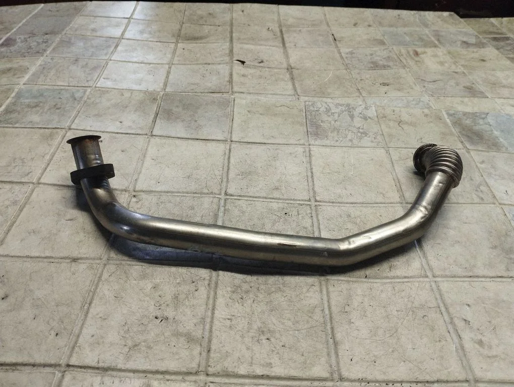 EGR-klapi toru (-d)/ voolik (-ud) – Volvo V50 (2004-2007)