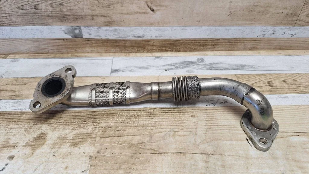 EGR valve line/pipe/hose