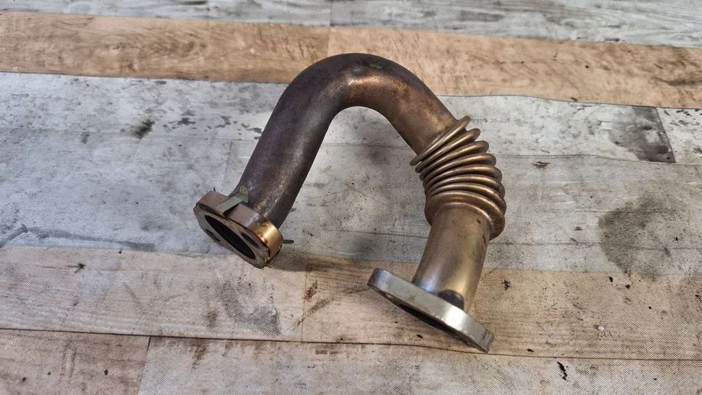 EGR valve line/pipe/hose