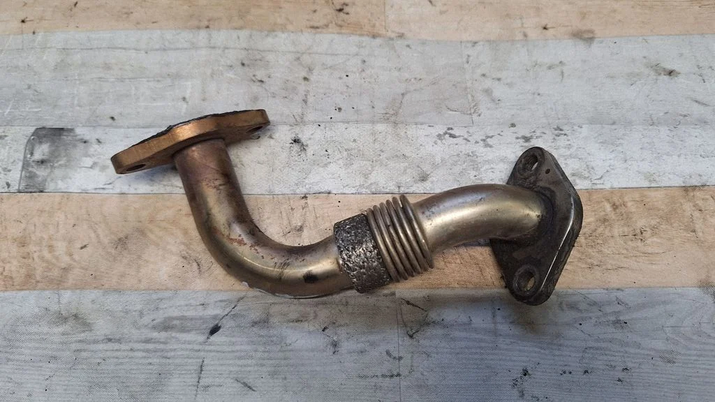 EGR valve line/pipe/hose
