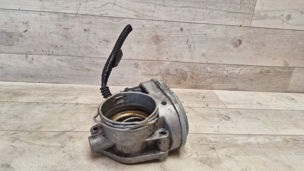 Throttle valve 310012