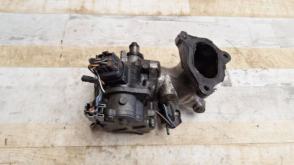 Throttle valve 8967221020