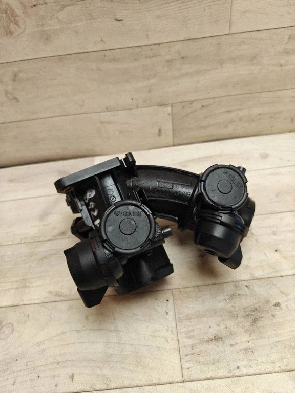 Throttle valve – Citroen C5 (2005-2008)