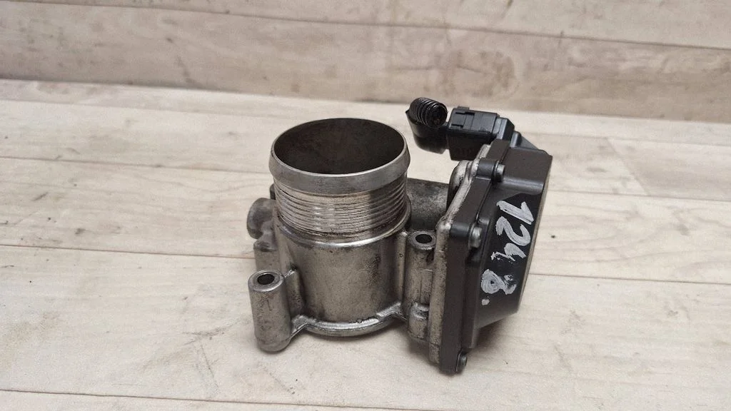 Throttle valve – Volkswagen Passat CC (2008-2016)