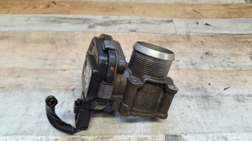 Throttle valve 9673534480
