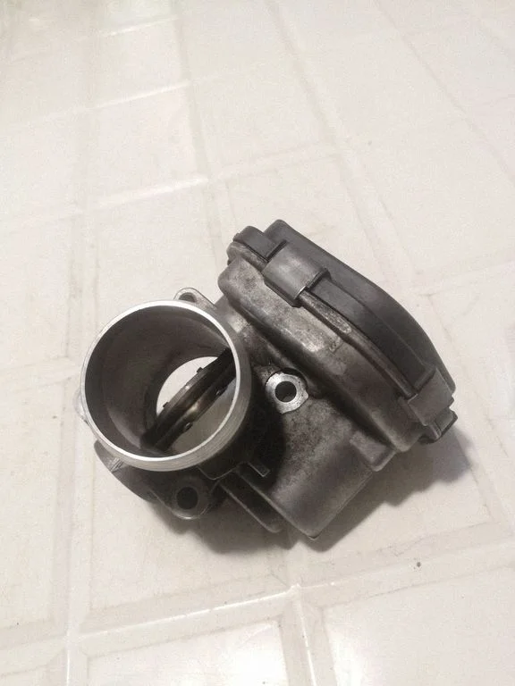 Throttle valve 9673534480