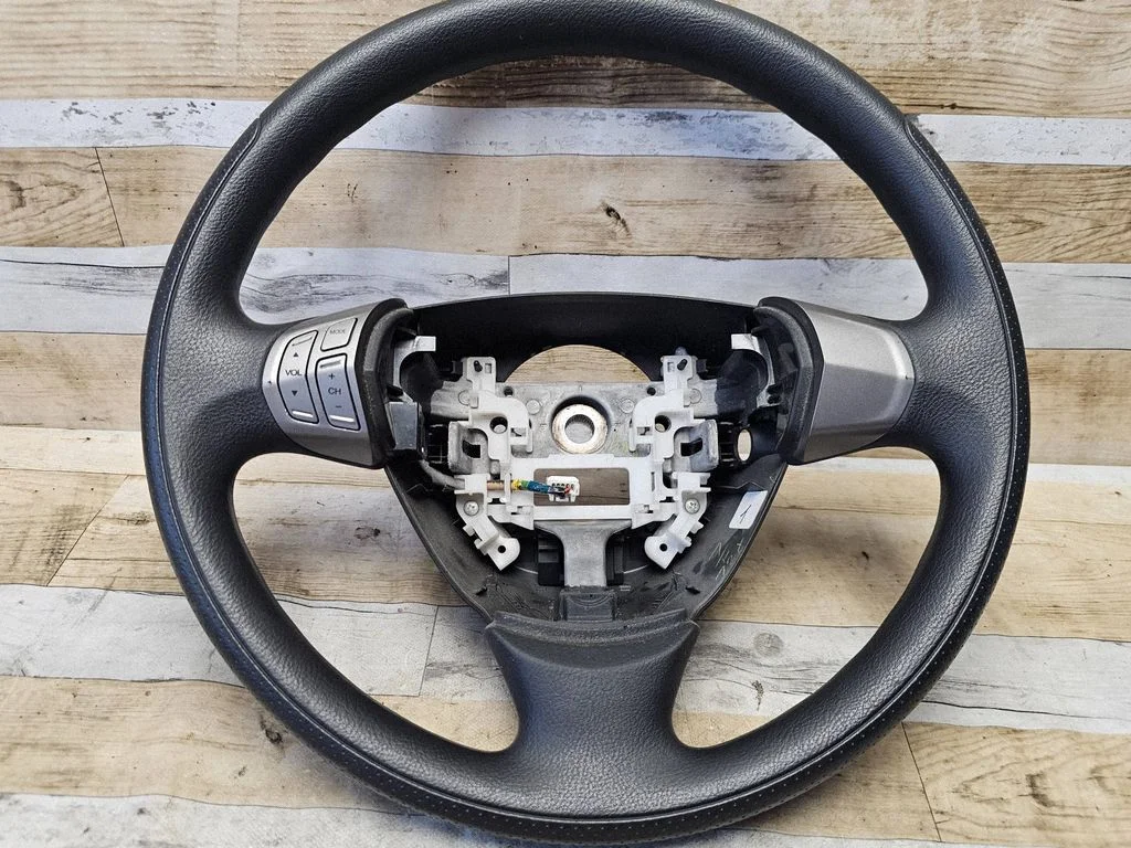 Steering wheel – Honda FR-V (2004-2009)