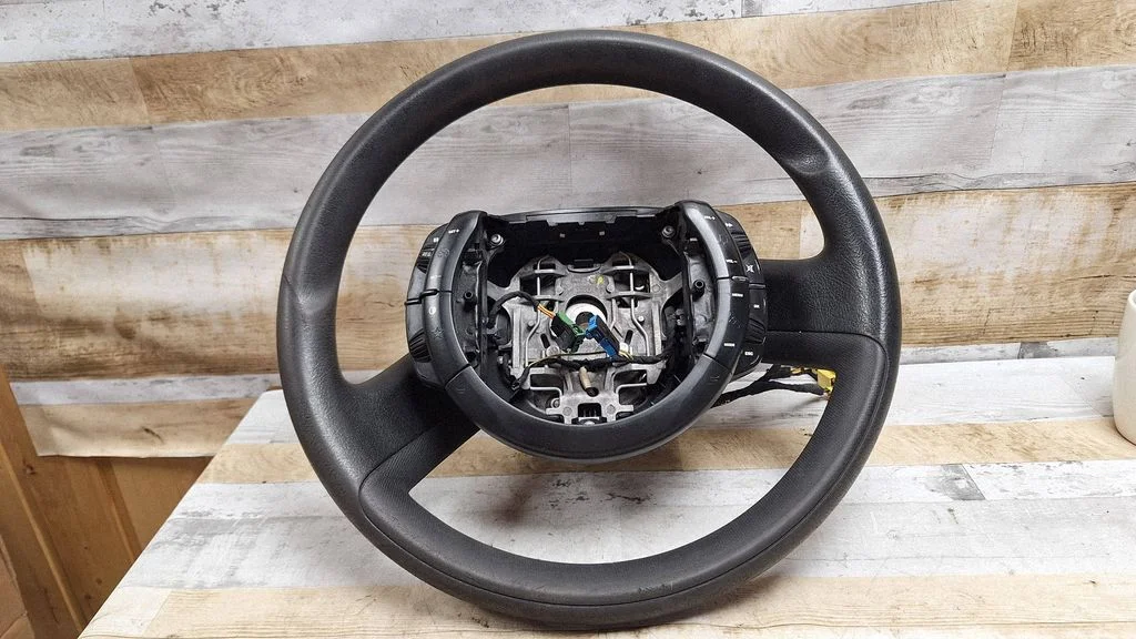 Steering wheel – Citroen C4 I (2004-2010)