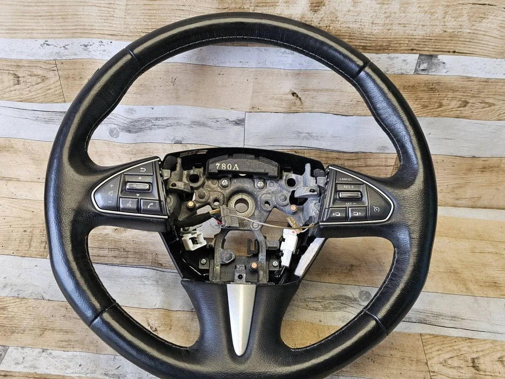 Steering wheel 6911UM20325