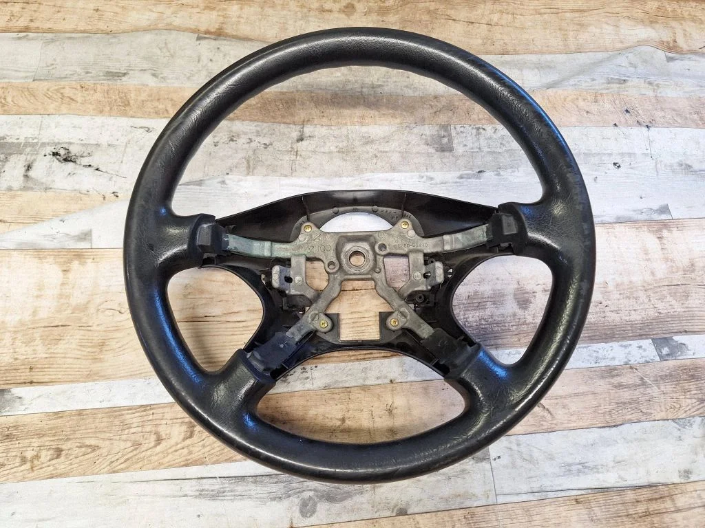 Steering wheel 030135