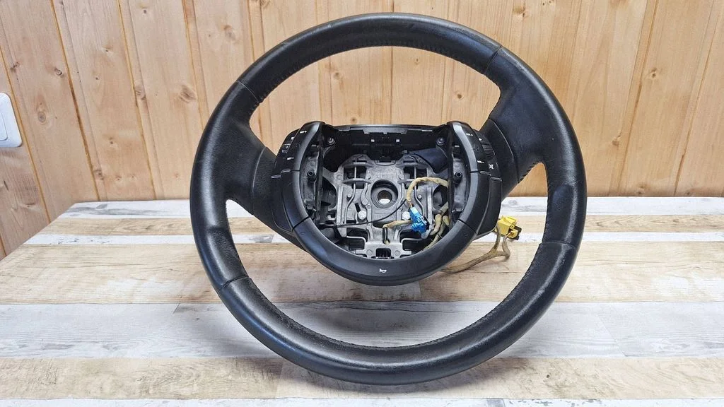 Steering wheel – Citroen C4 I (2004-2010)