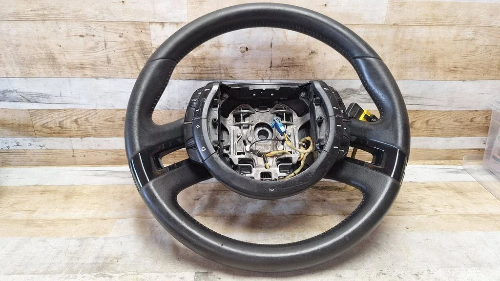 Steering wheel – Citroen C4 I (2004-2010)