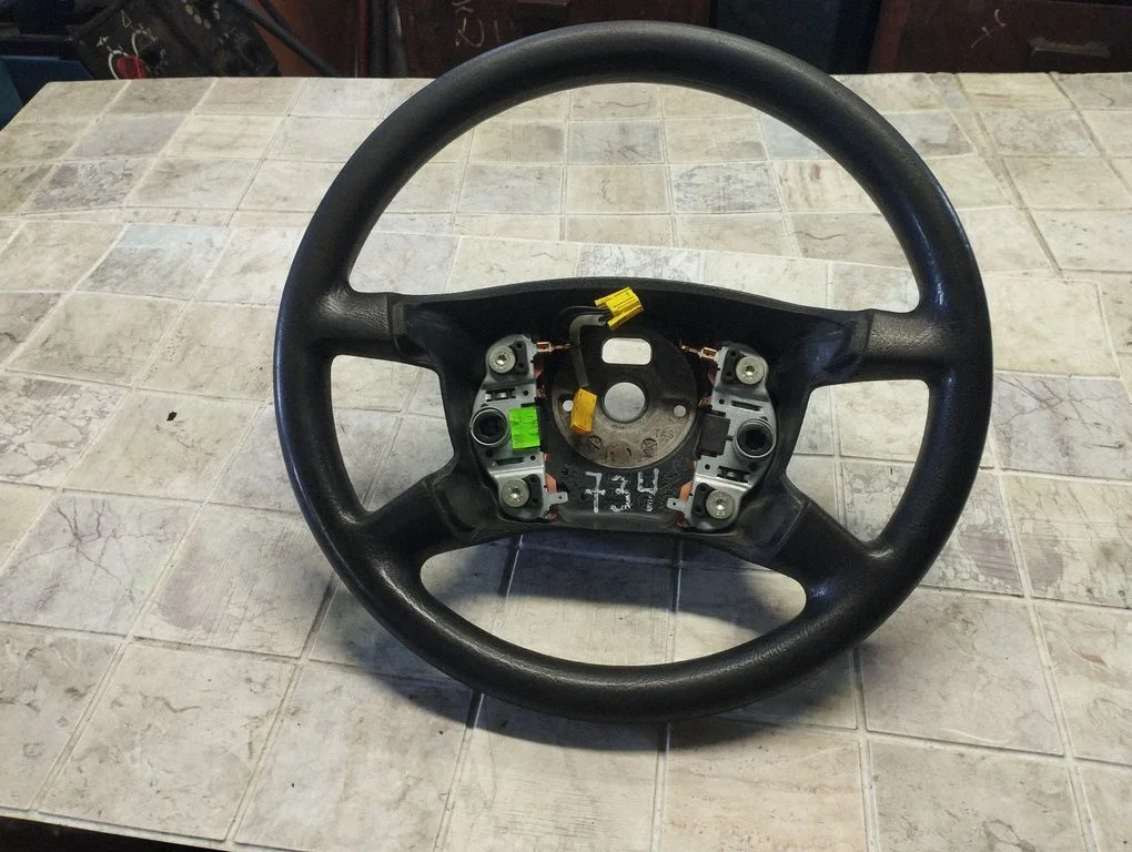 Steering wheel 6Y0419091