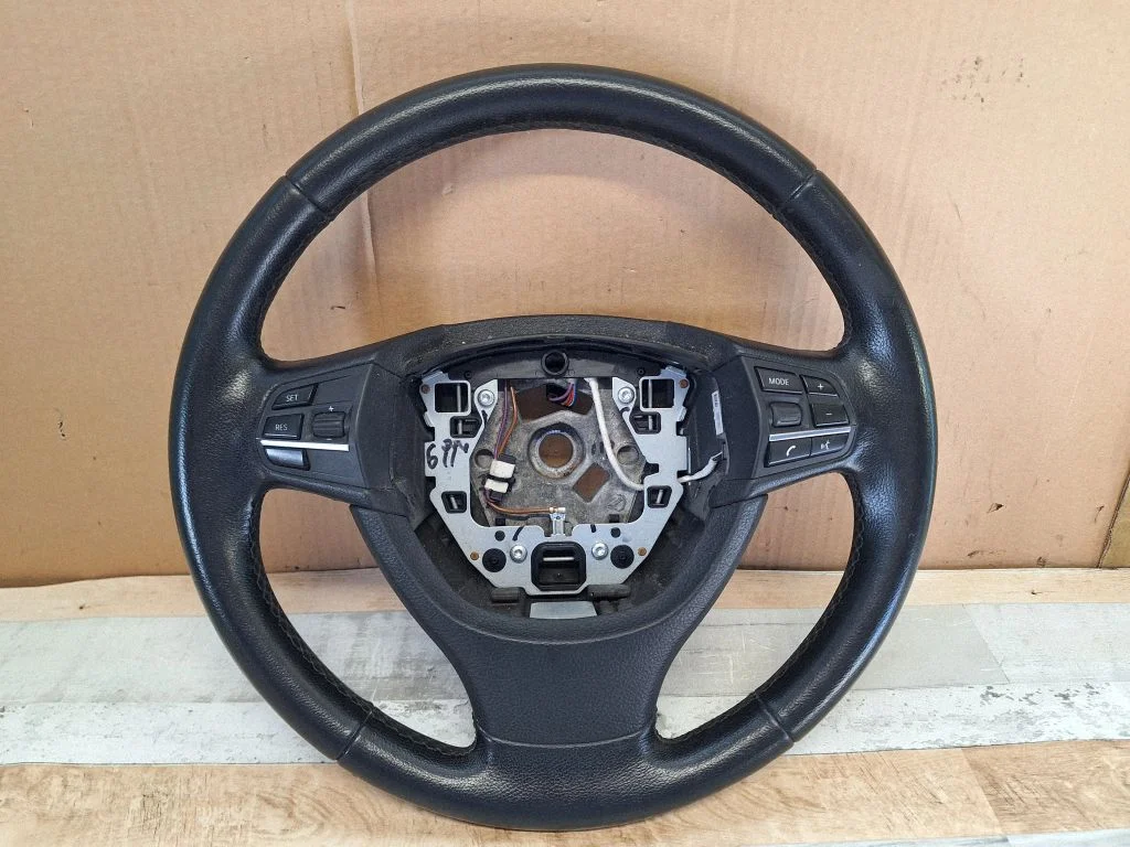 Steering wheel