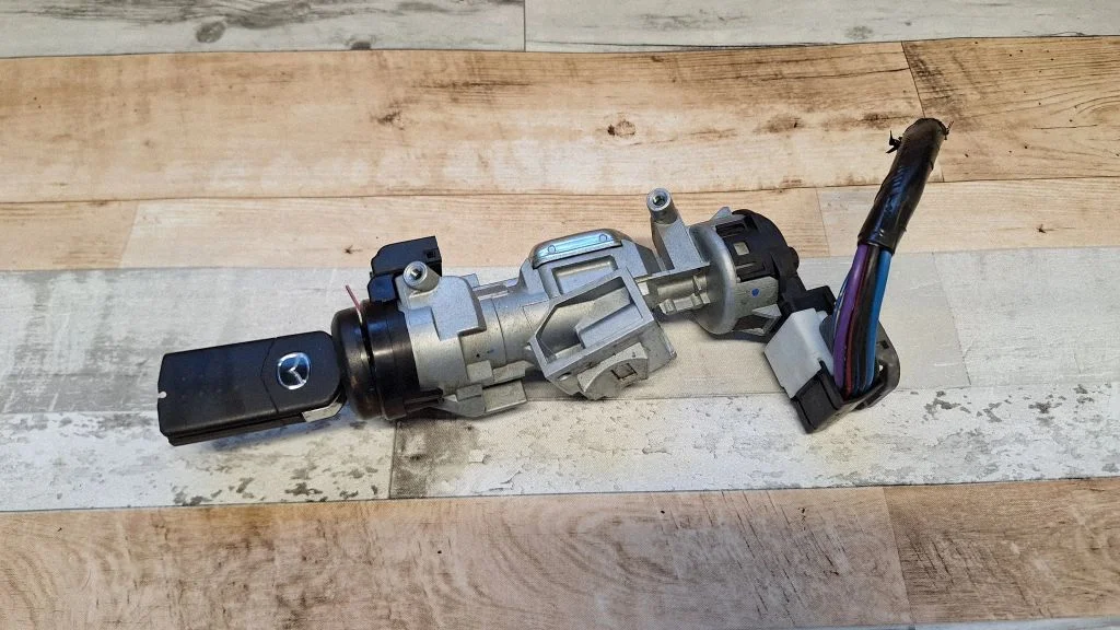 Ignition lock – Mazda 5 (2005-2010)
