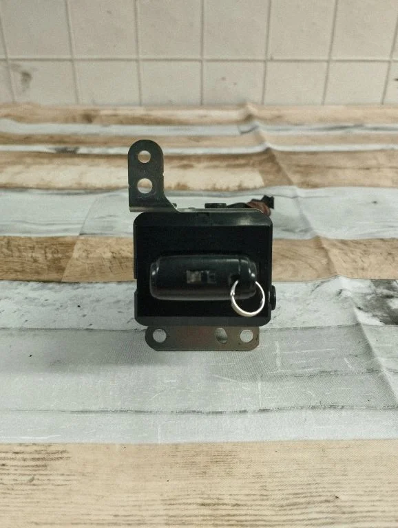 Ignition lock – Toyota Corolla Verso AR10 (2004-2009)