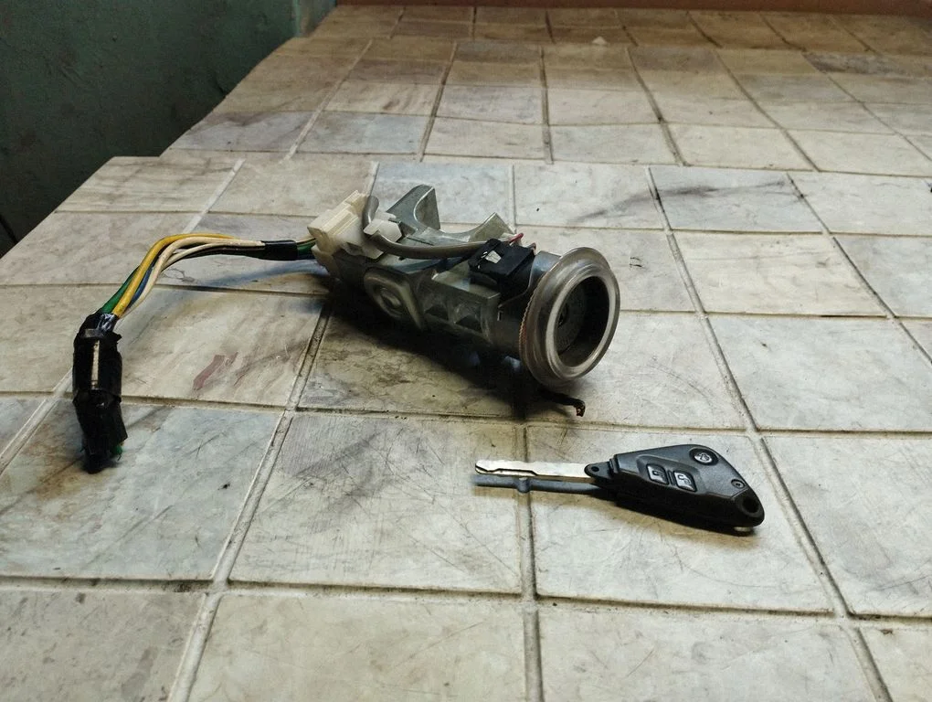 Ignition lock – Subaru Outback (2007-2009)