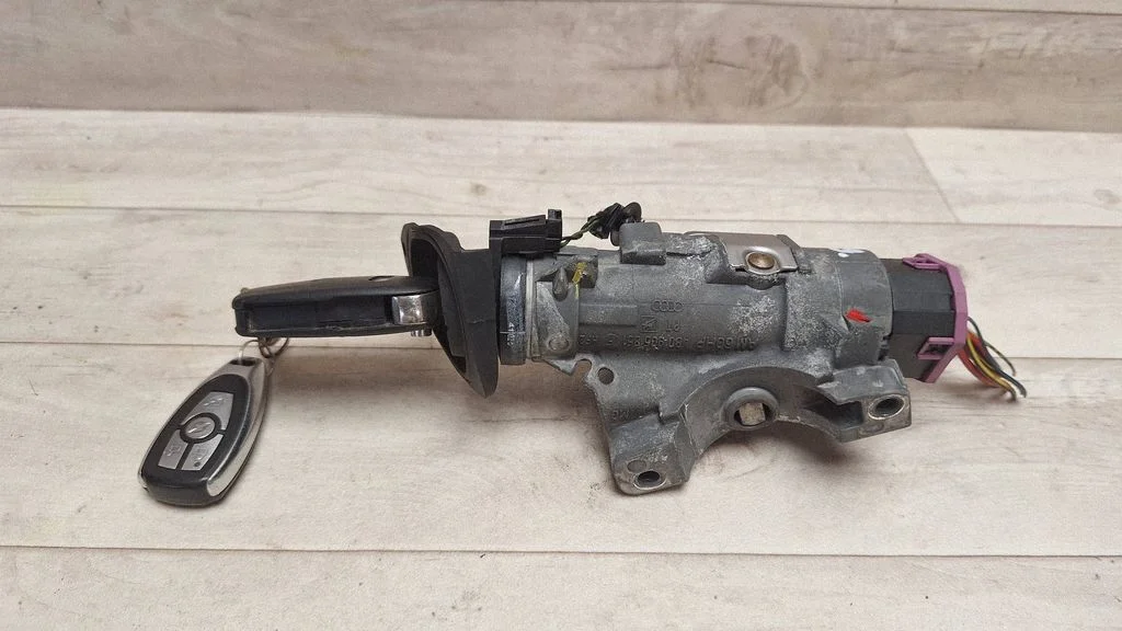 Ignition lock – Audi A4 S4 B6 8E 8H (2001-2005)