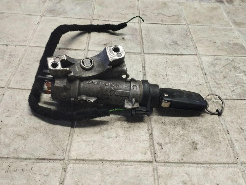Ignition lock – Skoda Superb B5 (3U) (2001-2008)