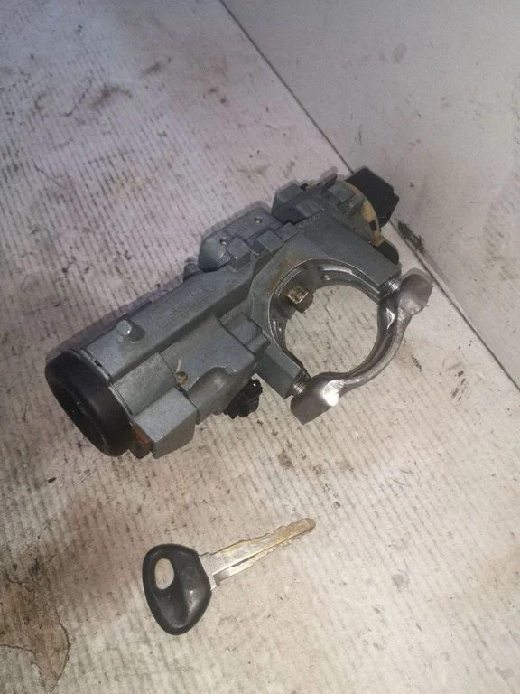 Stacyjka SL33