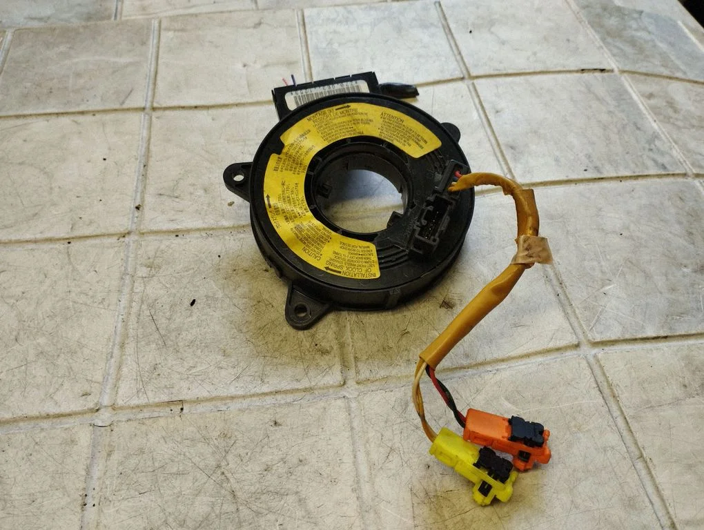 Airbag slip ring squib (SRS ring) Z70Q631259