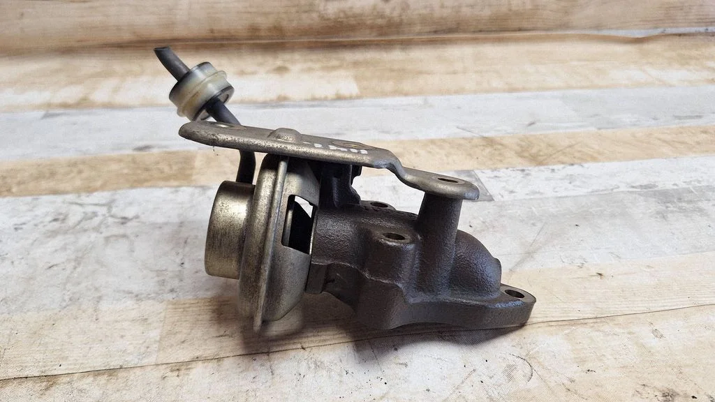 EGR valve 2562027010