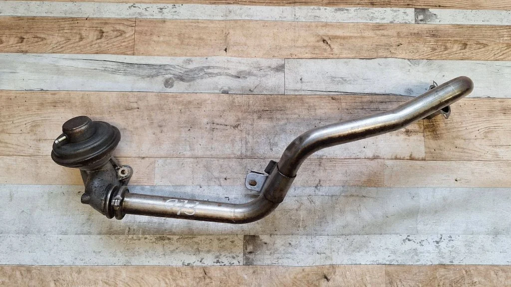 EGR valve AS106Y30