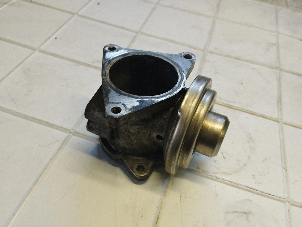EGR valve – Volkswagen Touran I (2003-2010)