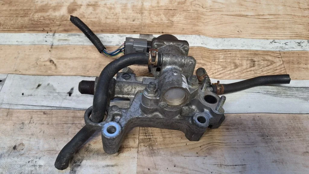EGR valve ZJ384
