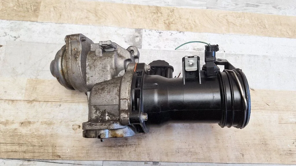 EGR valve A6391400560