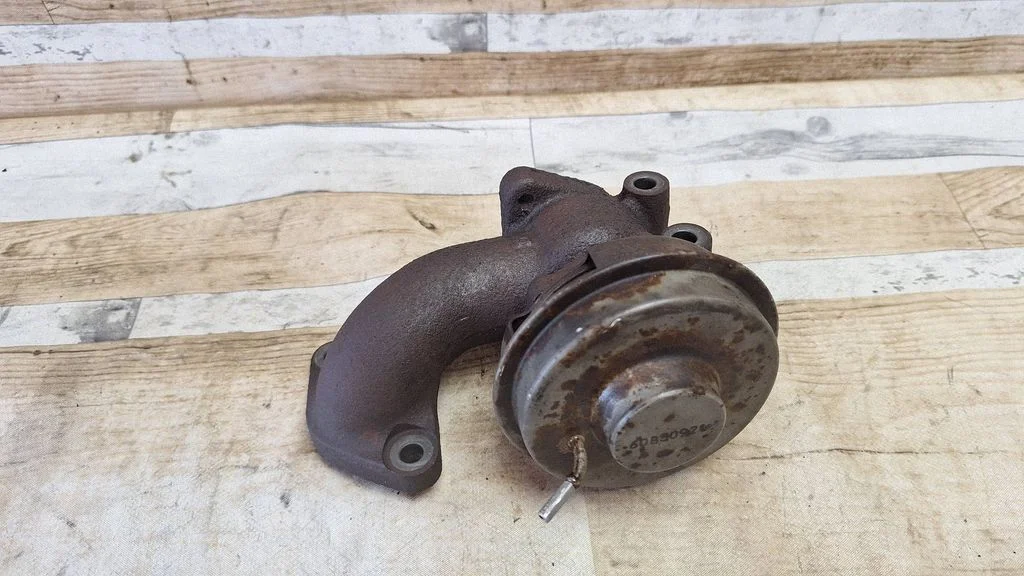 EGR valve 60850921