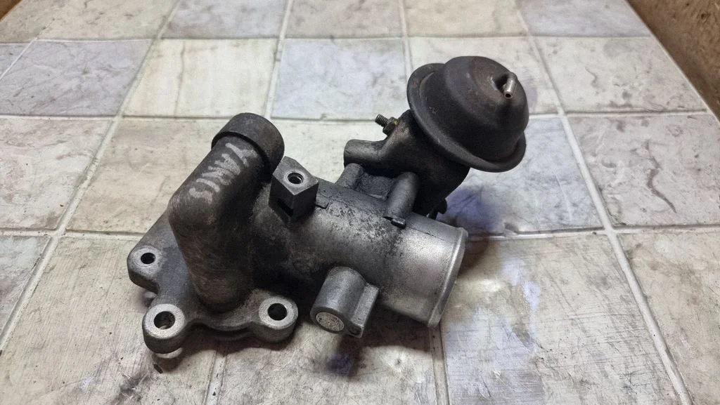 Zawór EGR 33010